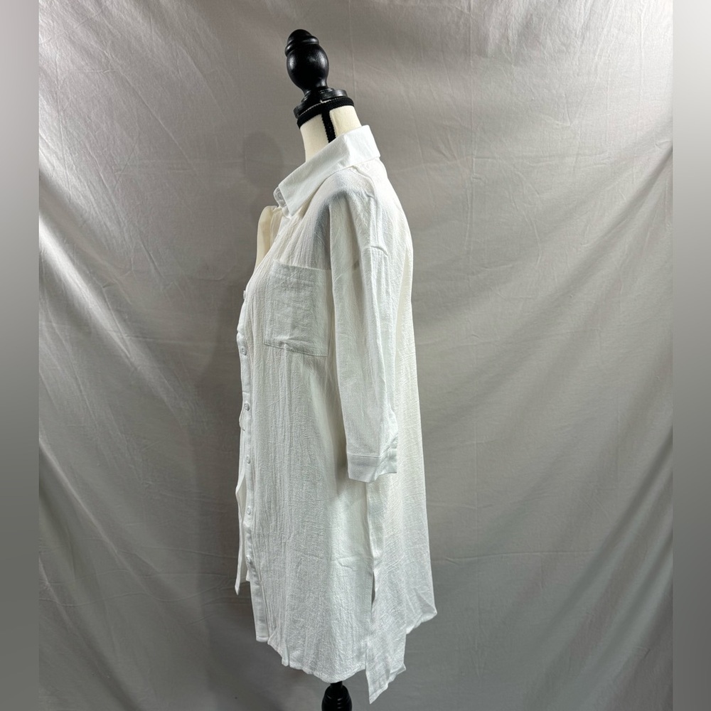 White High Low Hem Blouse With Shorts - Picture 9 of 10